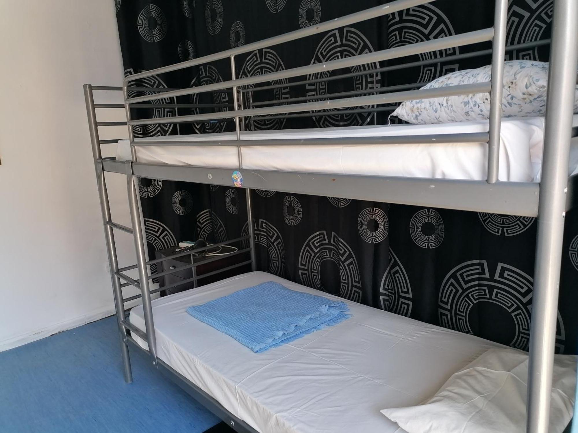 Thissio Room In The Apartmen Share Atina Dış mekan fotoğraf
