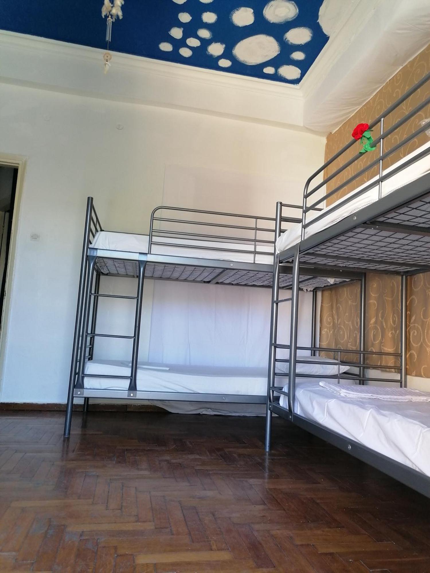 Thissio Room In The Apartmen Share Atina Dış mekan fotoğraf