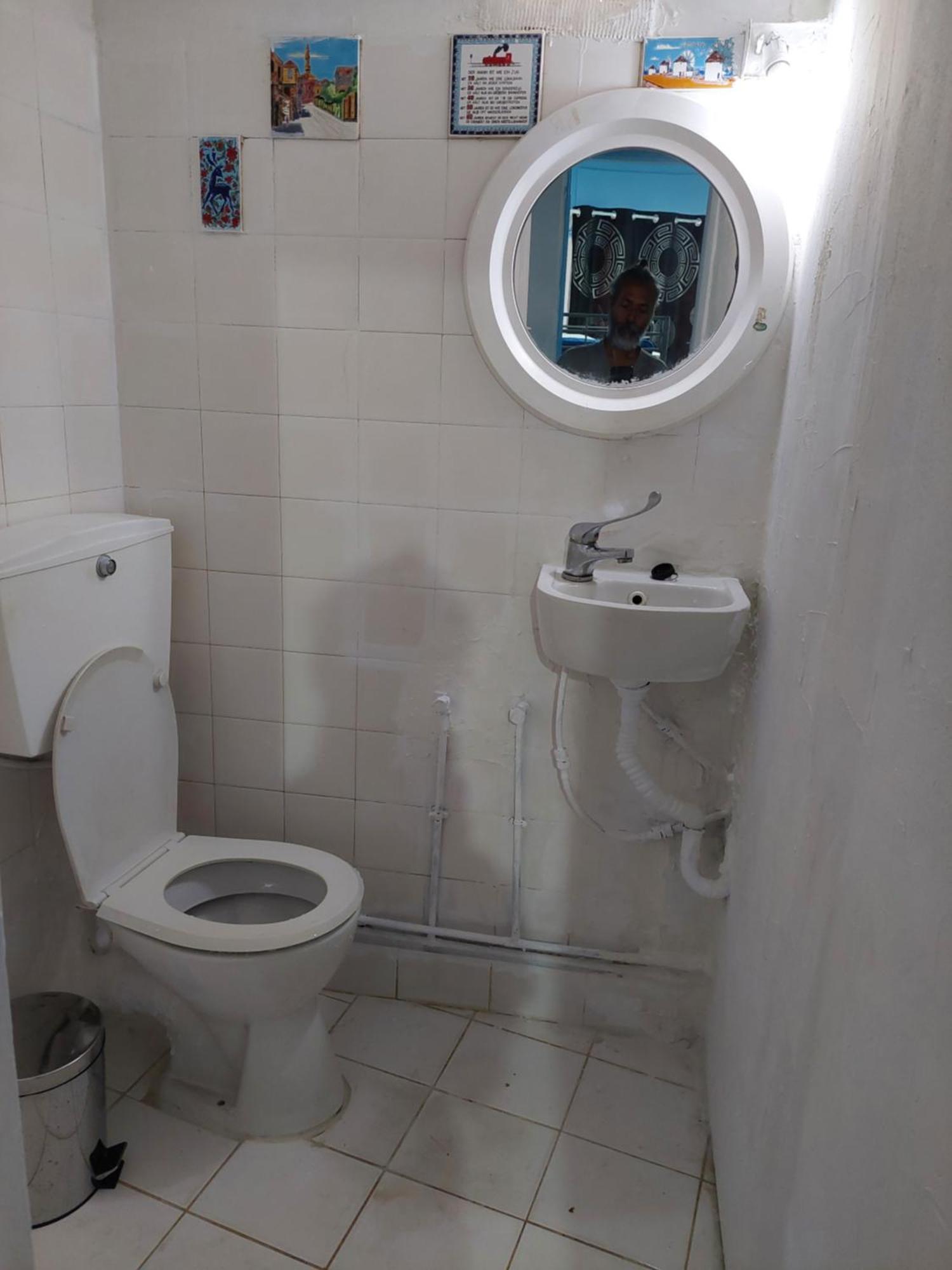 Thissio Room In The Apartmen Share Atina Dış mekan fotoğraf
