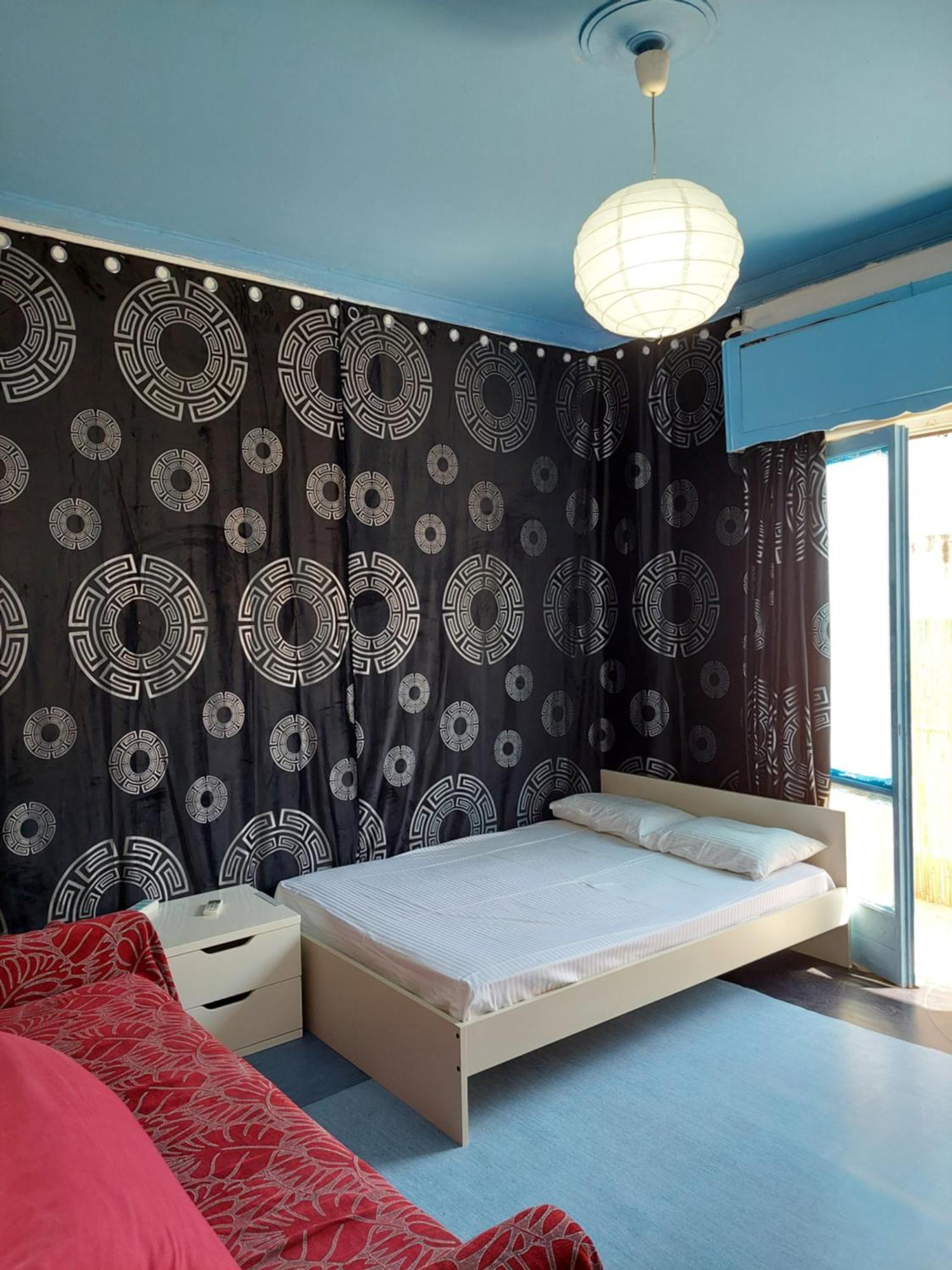 Thissio Room In The Apartmen Share Atina Dış mekan fotoğraf